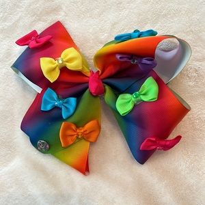 JoJo Siwa Bow